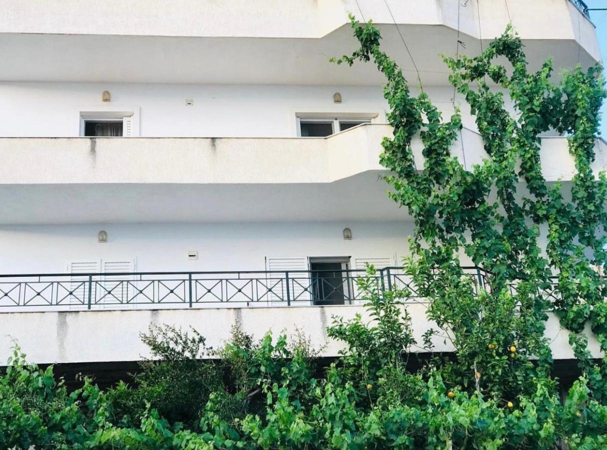 White Panorama Apartment ซารานเดอ ภายนอก รูปภาพ